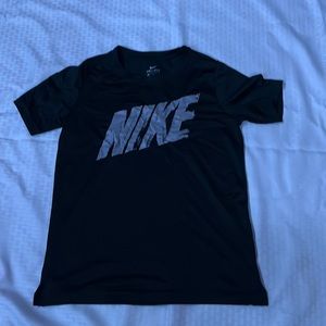 kids large Nike Dri-Fit shirt